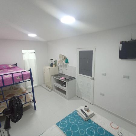 Apartaestudios El Descanso Cali Zewnętrze zdjęcie