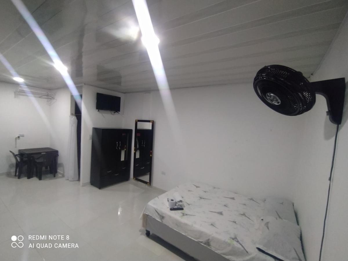 Apartaestudios El Descanso Cali Zewnętrze zdjęcie