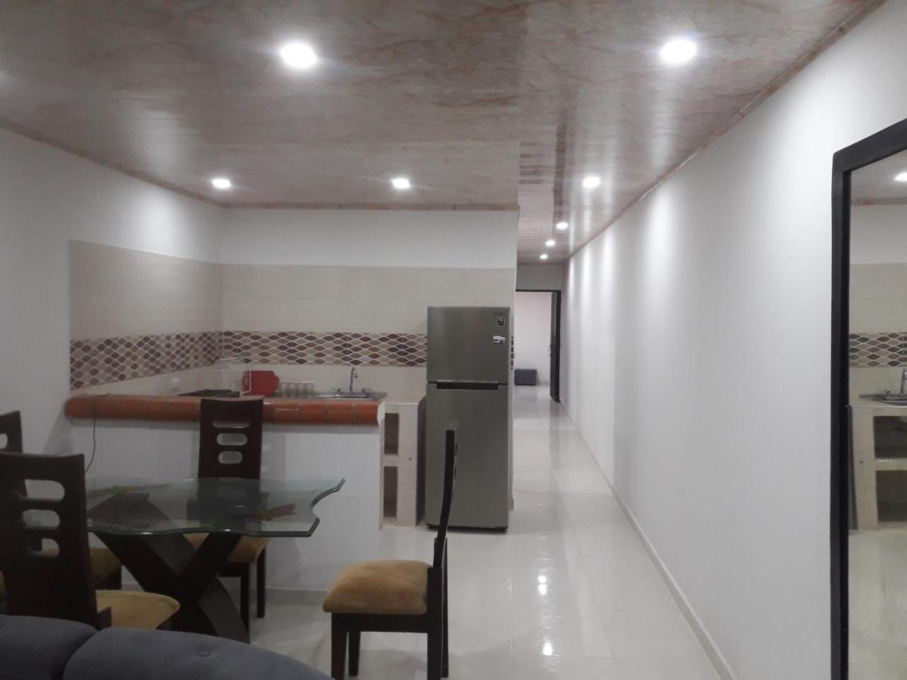 Apartaestudios El Descanso Cali Zewnętrze zdjęcie